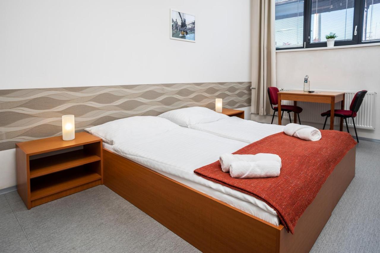 Hotel Vp1 Ostrava Esterno foto